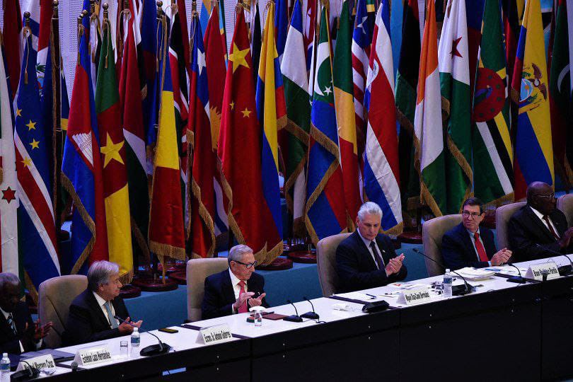 barreto_nt's tweet photo. #CubaG77 Continúa jornada de debate acerca del rol de la Ciencia, la Tecnología y la Innovación ante los retos del desarrollo y el injusto orden  económico internacional. Múltiples expresiones de solidaridad con Cuba y rechazo al bloqueo. Decidido impulso a la unidad del Sur https://t.co/QuZUPDWI59