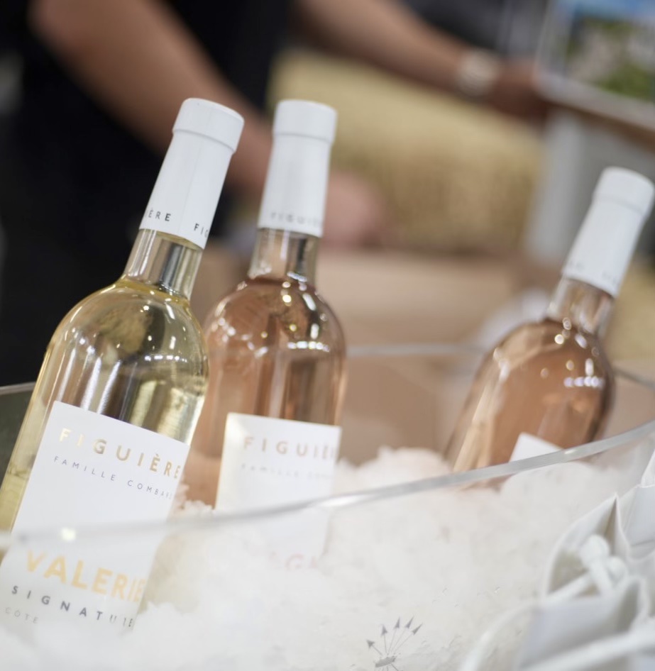 Plutôt vins ou fromages ? Où les deux ?
Retour en images de la dégustation des Halles Metro Les Pennes Mirabeau pour vous aidez à choisir 😁
Photos 📸 : <a href="/joshuafitoussi/">Joshua Fitoussi 🎗️</a>
<a href="/metro_fr/">METRO France</a> 
#metro  #FBR