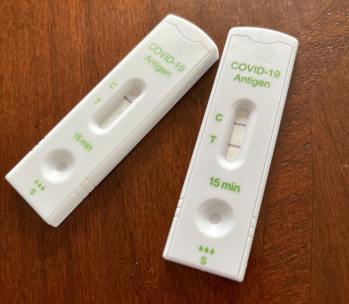 It’s important to have rapid antigen test kits at home before you develop symptoms.

Find a location near you to pick up a free kit: ottawapublichealth.ca/en/shared-cont… 

<a href="/opl_bpo/">OttPubLib/BibPubOtt</a> <a href="/ottawacity/">City of Ottawa</a>