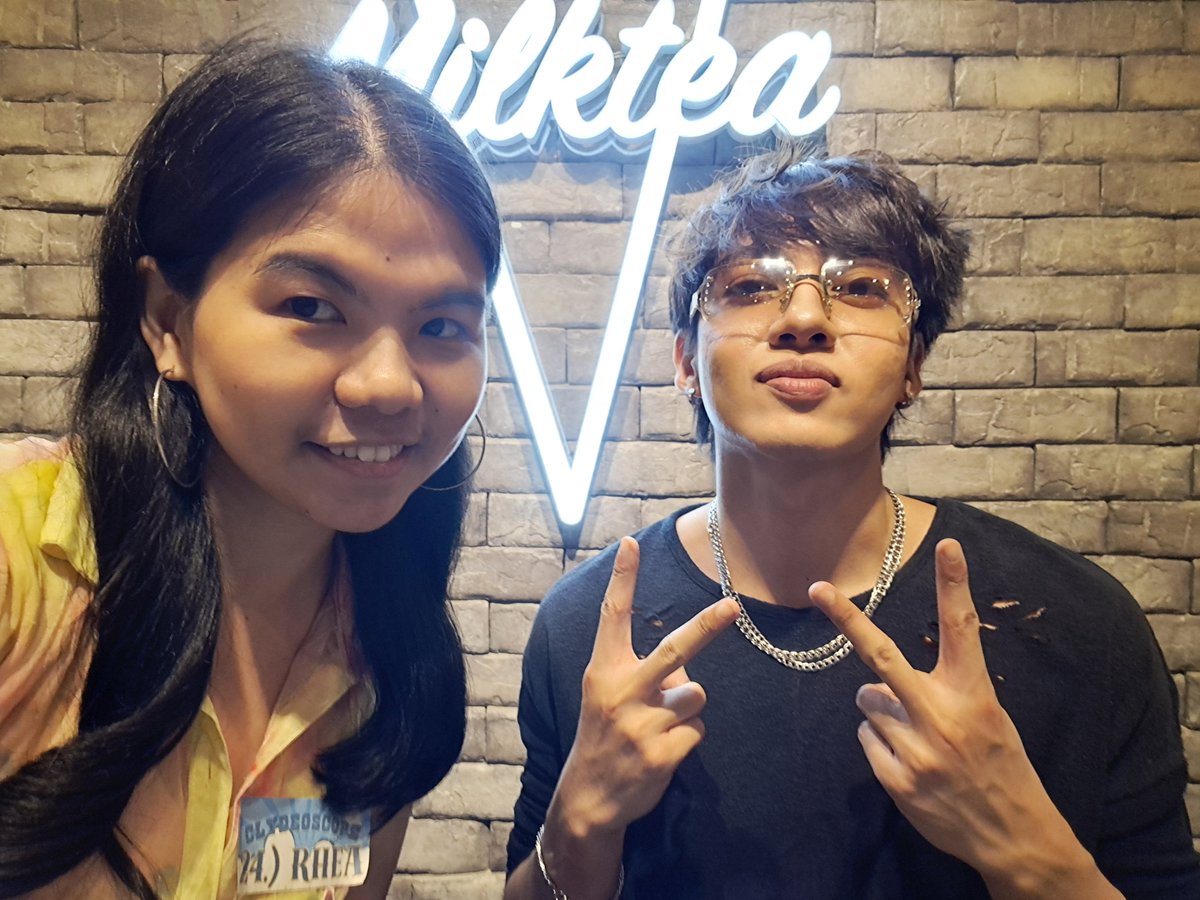 xandz34's tweet photo. With Joshuel of Eclipse π€©
#CupSleeve #CupSleeveEvent #Ppop #PpopGroup #Eclipse_Joshuel #Clydeoscope #CLYDEfulBirthday #CLYDEbrating #EclipsePH #CelebrityPhoto
π· aug 12, 2023 @joshuelbautista https://t.co/0E4FxPBJQb