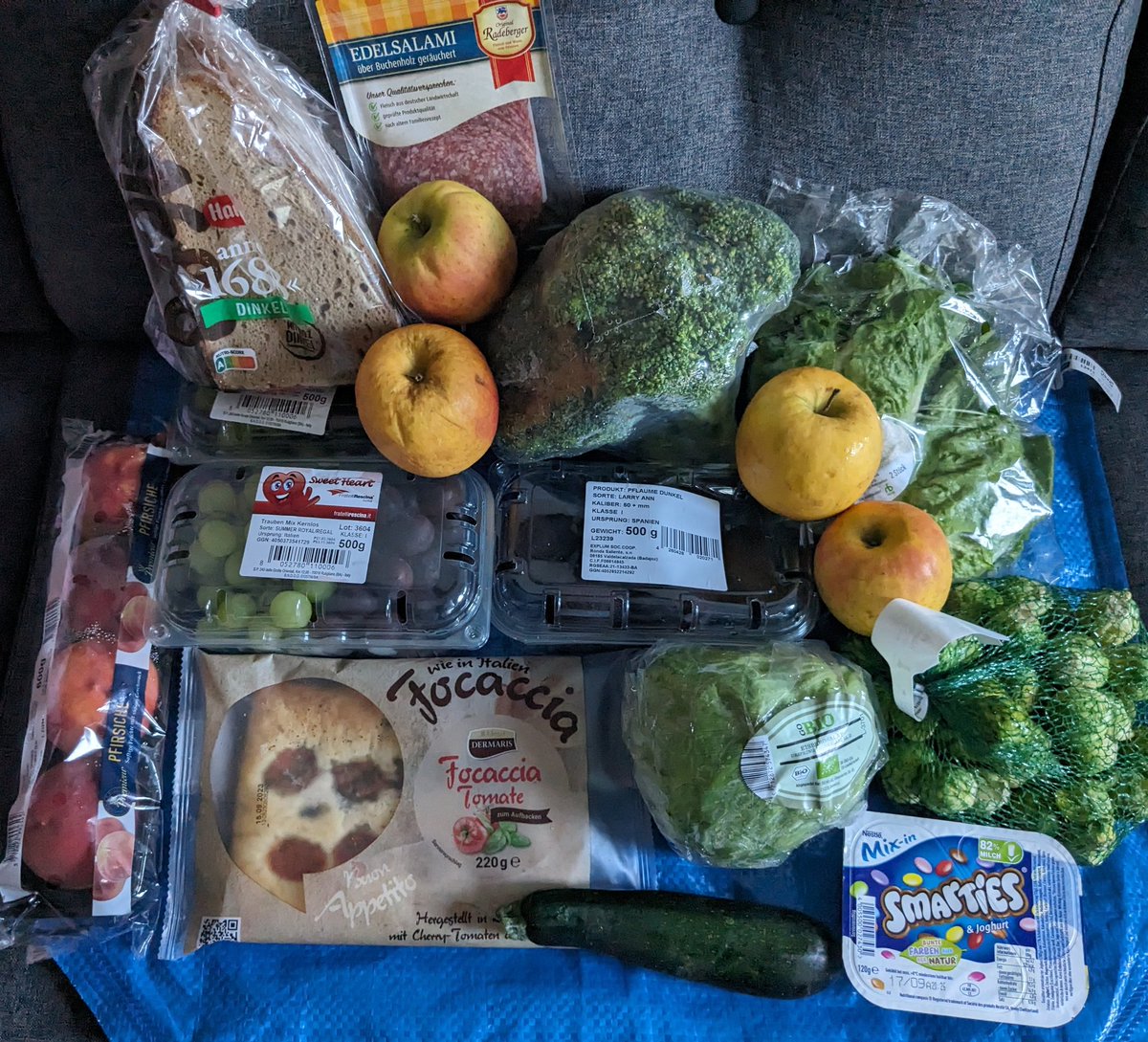 Läuft beim Hunde-Netto.
Too Good to Go Überraschungstüte für 3.90 Euro 🤯