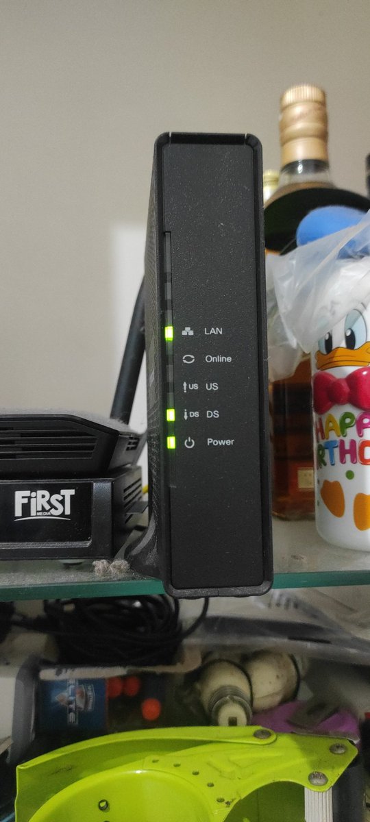 FayoFidel's tweet photo. @FirstMediaCares kenapa ini offline lg https://t.co/Zr4e906wzW