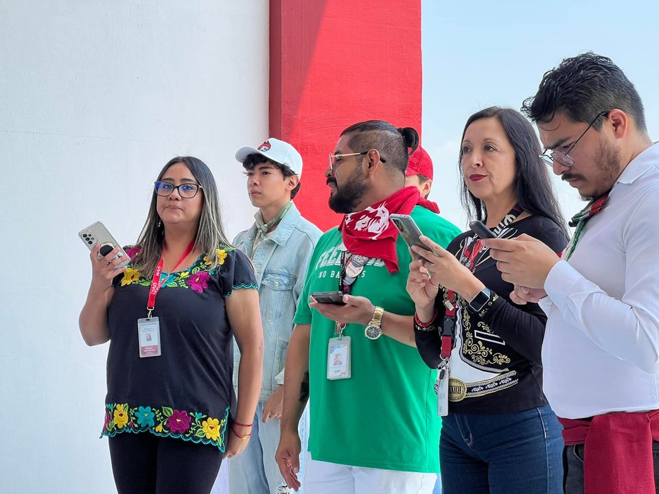 UVMMEXICO's tweet photo. Este Back to School está con todo👊🏻
#UVMTexcoco https://t.co/jvofjBEvtz