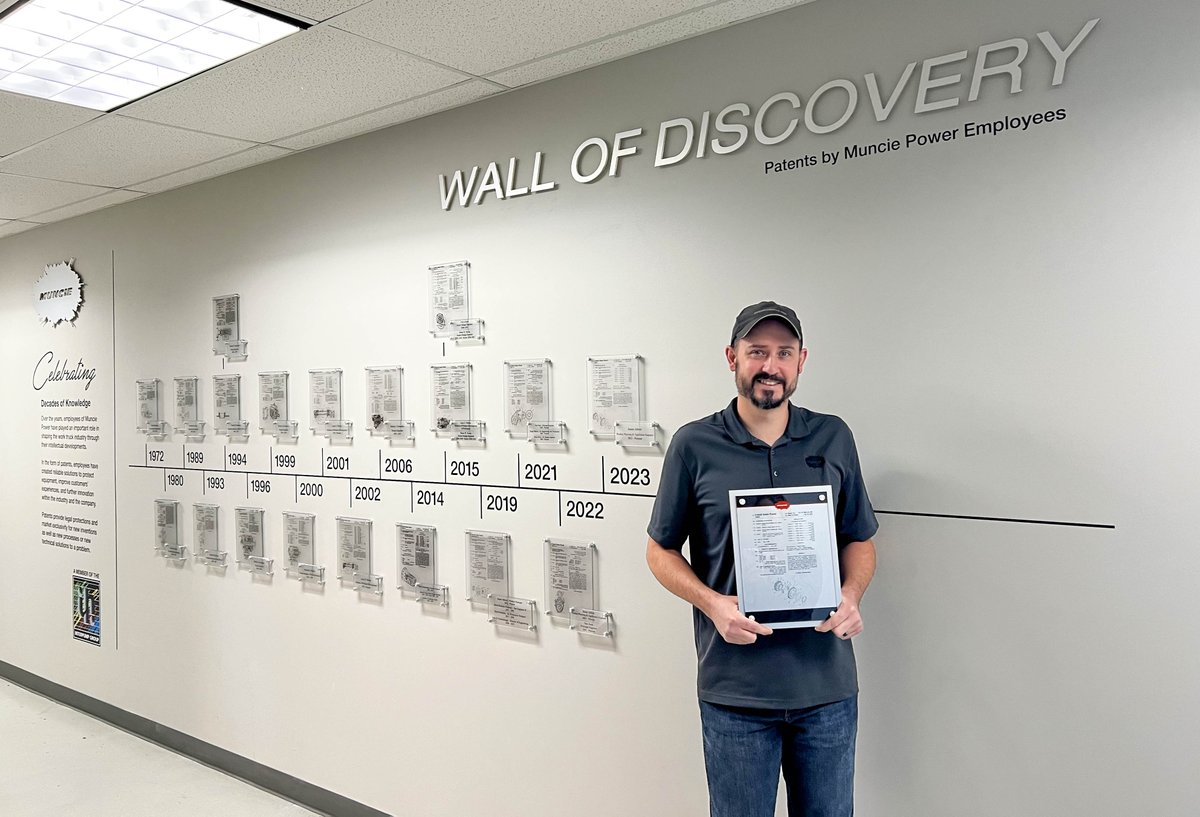MunciePower's tweet photo. Today, we had a chance to recognize Product Planning and Application Engineer Jim Abbott and his newest patent for gear rattle abatement.
Congratulations on your third patent, Jim!
#WorkTruckIndustry #Patent #PeopleFirst #VocationalTrucks #Celebration https://t.co/RsFruuKyNd