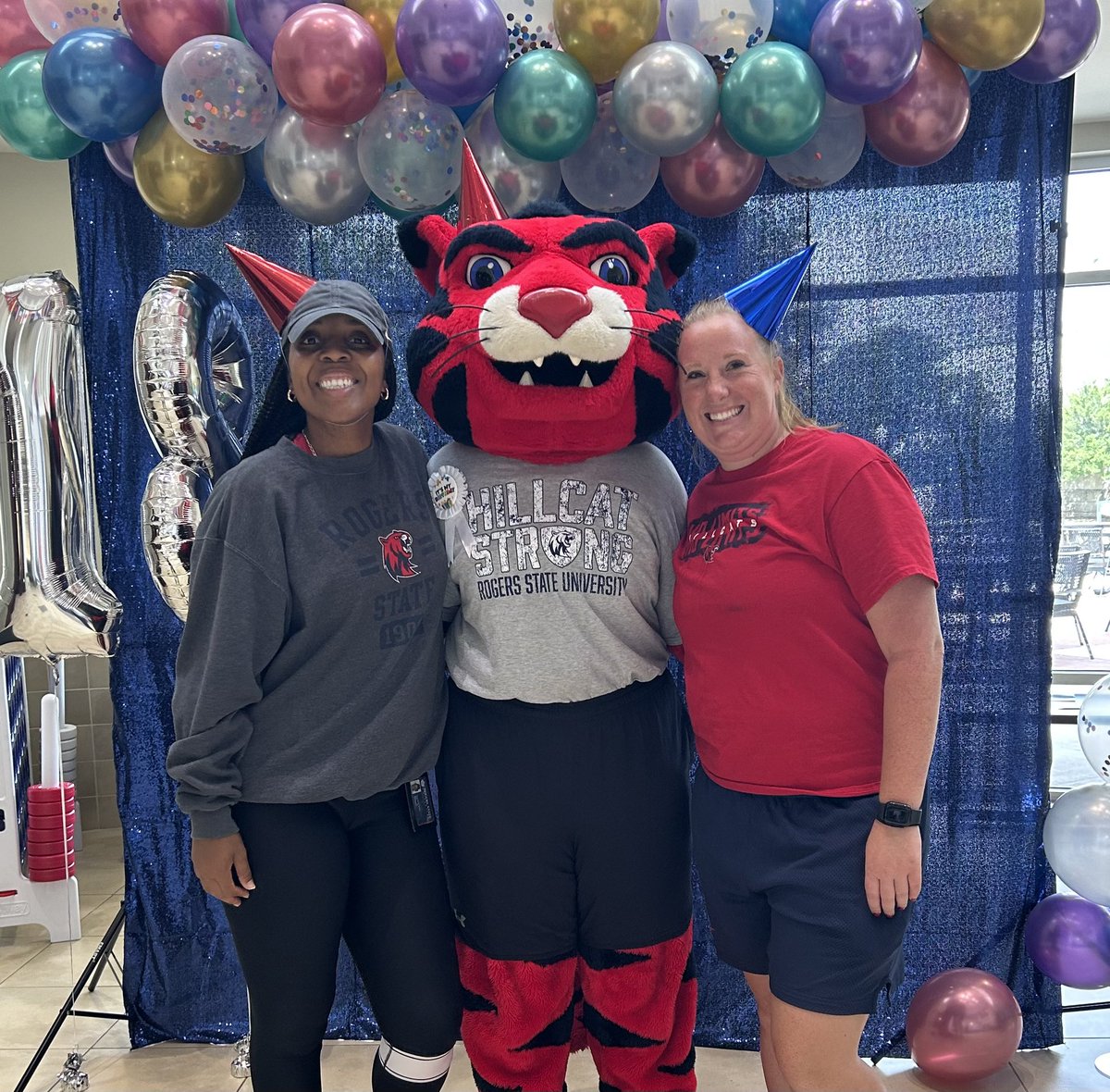 rsuwbb's tweet photo. 🎉HAPPY BIRTHDAY HUNTER!!! 🎉
#Hillcat #RSU https://t.co/dywrtuhIJ7