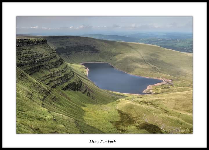 Llyn y Fan Fach on the western brecon beacons #breconbeacons @BreconBeaconsNP @BeaconsPhotos #mountains