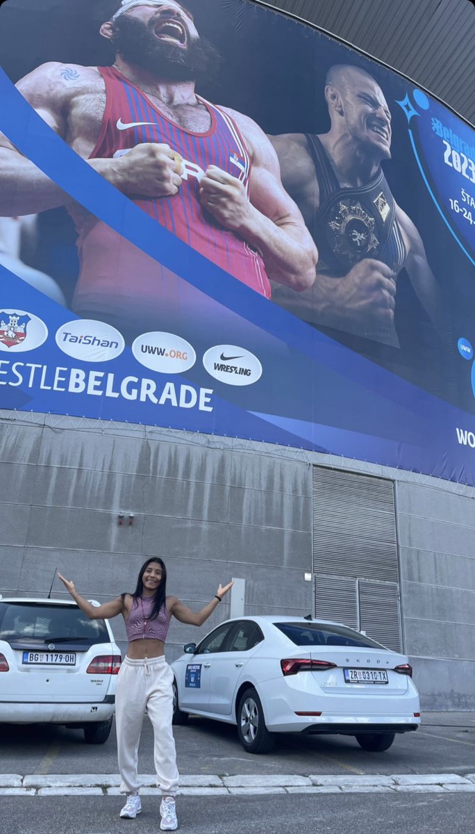 Señoras y señores, 

La Tigra, Lucía Yepez, #1 del Ranking Mundial de Lucha ya está en Serbia para competir en el Campeonato Mundial de Levantamiento de Pesas. 

¿Nos llevaremos la de ORO por primera vez en la historia? 

Manden todas las fuerzas y energías Ecuador 🇪🇨