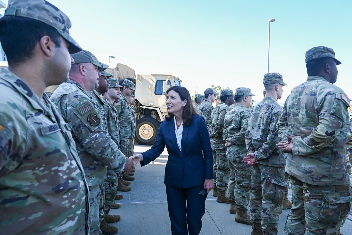 106thRescueWing's tweet photo. On September 14th, @govkathyhochul met with N.Y. National Guard Soldiers and Airmen recently activated out of "abundance of caution" as Hurricane Lee made its way along the East Coast. #AlwaysReadyAlwayThere https://t.co/PmeSRlI5ha