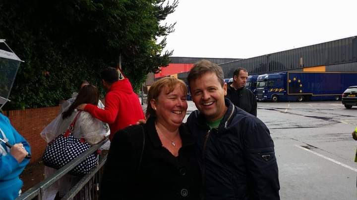 Angelasmall2's tweet photo. @antanddec I could really do with updating my photos https://t.co/HUcraDILoY