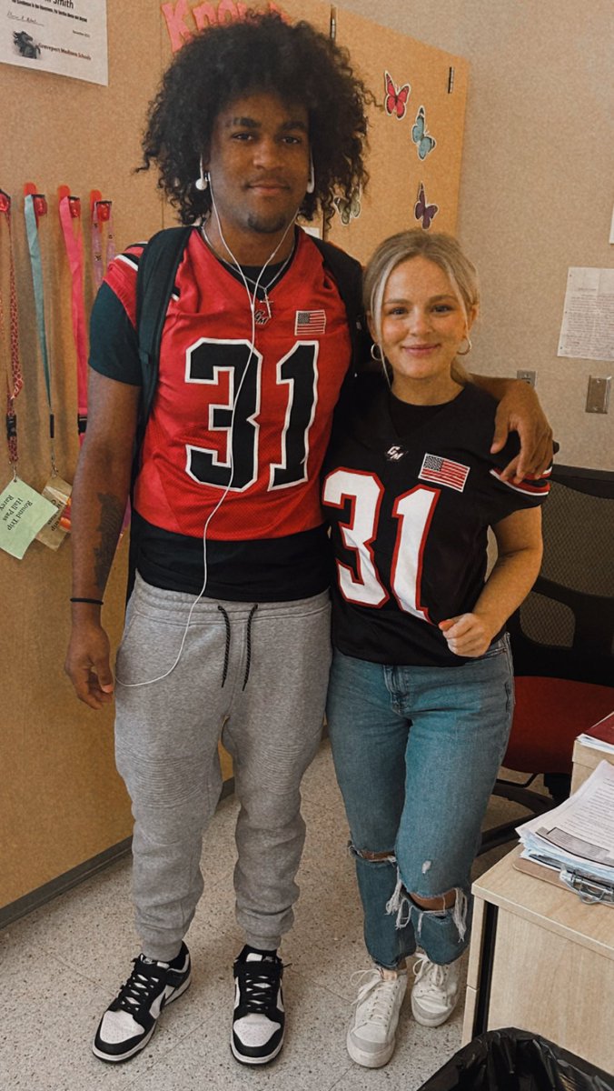 Honored to wear #31 today ❤️🖤 So proud of you Shakim!