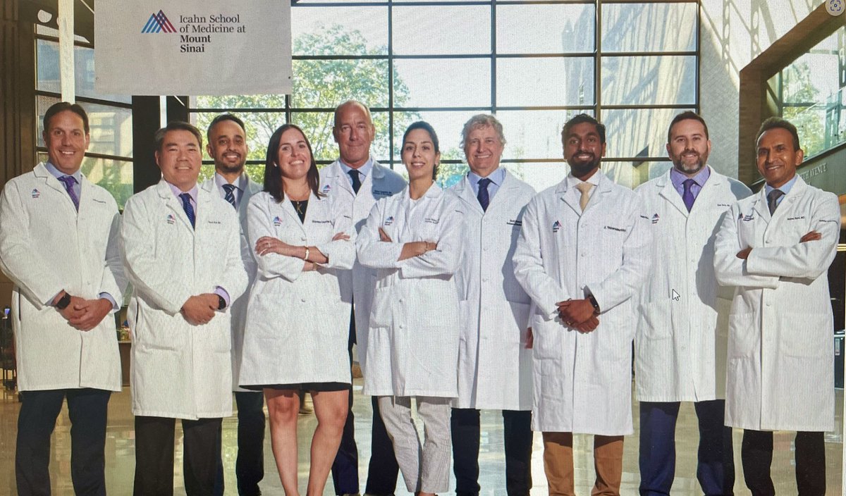 Live @MountSinaiIR new group shot!! Looking forward to a bright future. #IRAD @IcahnMountSinai @MountSinaiDMIR