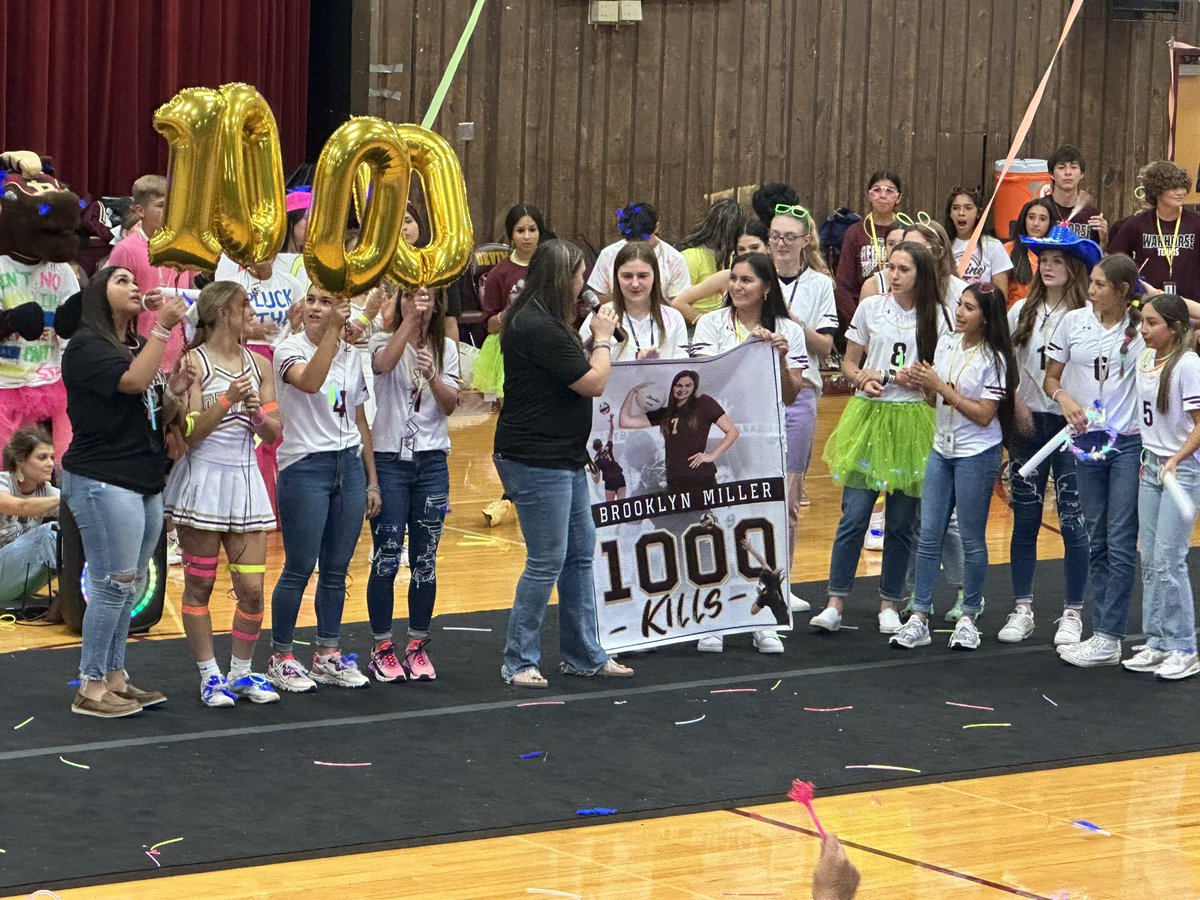 Devine_ISD_AD's tweet photo. Congrats to Arabian Volleyball player Brooklyn Miller who recorded her 1,000th career kill Tuesday night in the game vs Carrizo Springs!! Great Job, Brooklyn! We got to celebrate the occasion at the today’s Pep Rally!! #GoArabians https://t.co/Eg3fIQFe0V