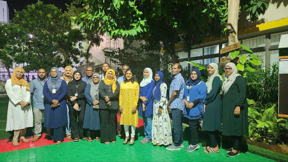 presidencymv's tweet photo. This evening, First Lady Fazna Ahmed attended "Thaaju Sufura 2023," an annual fundraising dinner event organised by the Parents Teachers Association of @thaajuddeen_mv. https://t.co/UJYBY4H7ww