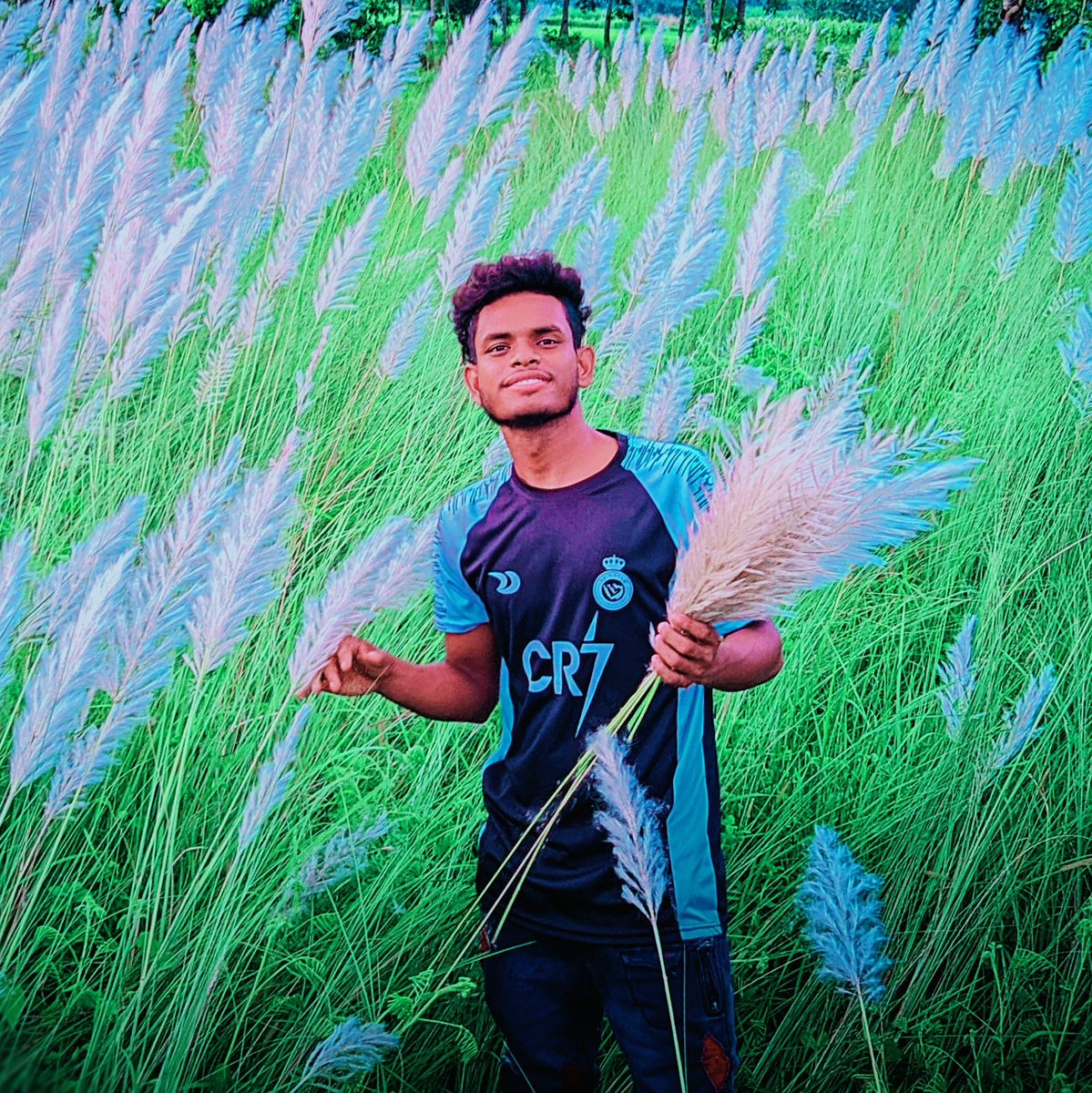 Nahid806's tweet photo. #NewProfilePic https://t.co/Yl1SxNj0JS