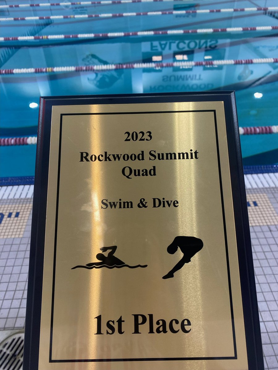statesmensports's tweet photo. Another summit quad win for @WGHS_Swimming last night. That makes four years in a row! WG won by 131 points.  

And a new school record for Calum Shank in the 200 free! https://t.co/P675jMNxFZ