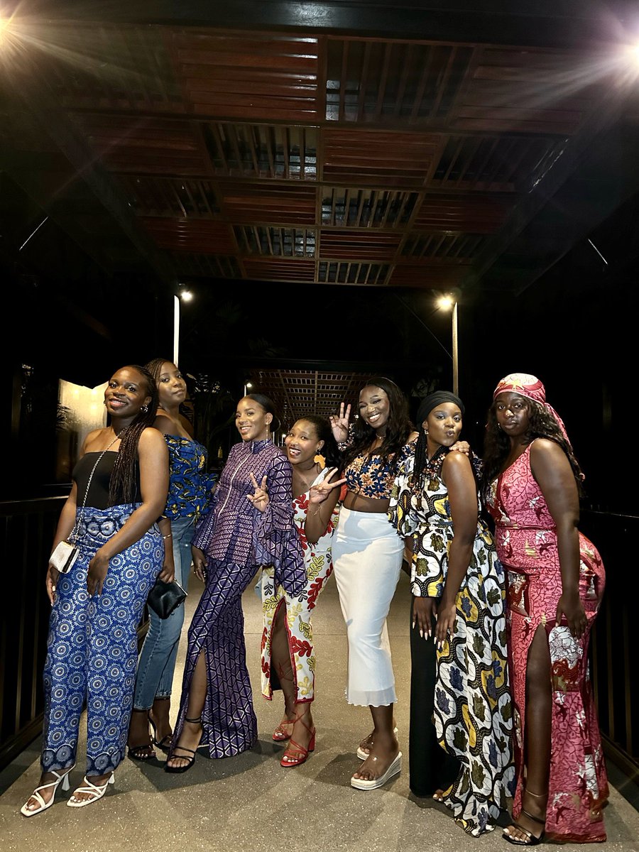 MAYDAY SAISON 8 💙

Après le, Kenya, le Portugal, La Croatie, le Danemark, la Hongrie, les Seychelles, Les Etats Unis, j’embarque mes copines pour notre voyage annuel au coeur de l’Asie cette fois😭🫶🏽 
Al hamdulilah