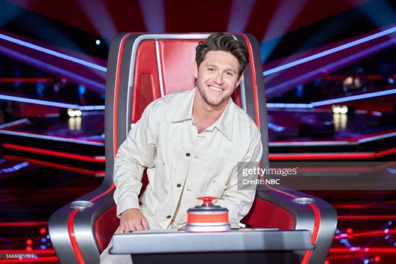 centralnstan's tweet photo. Niall no The Voice está cada vez mais perto de nós ❤️ https://t.co/28hagAgtk8