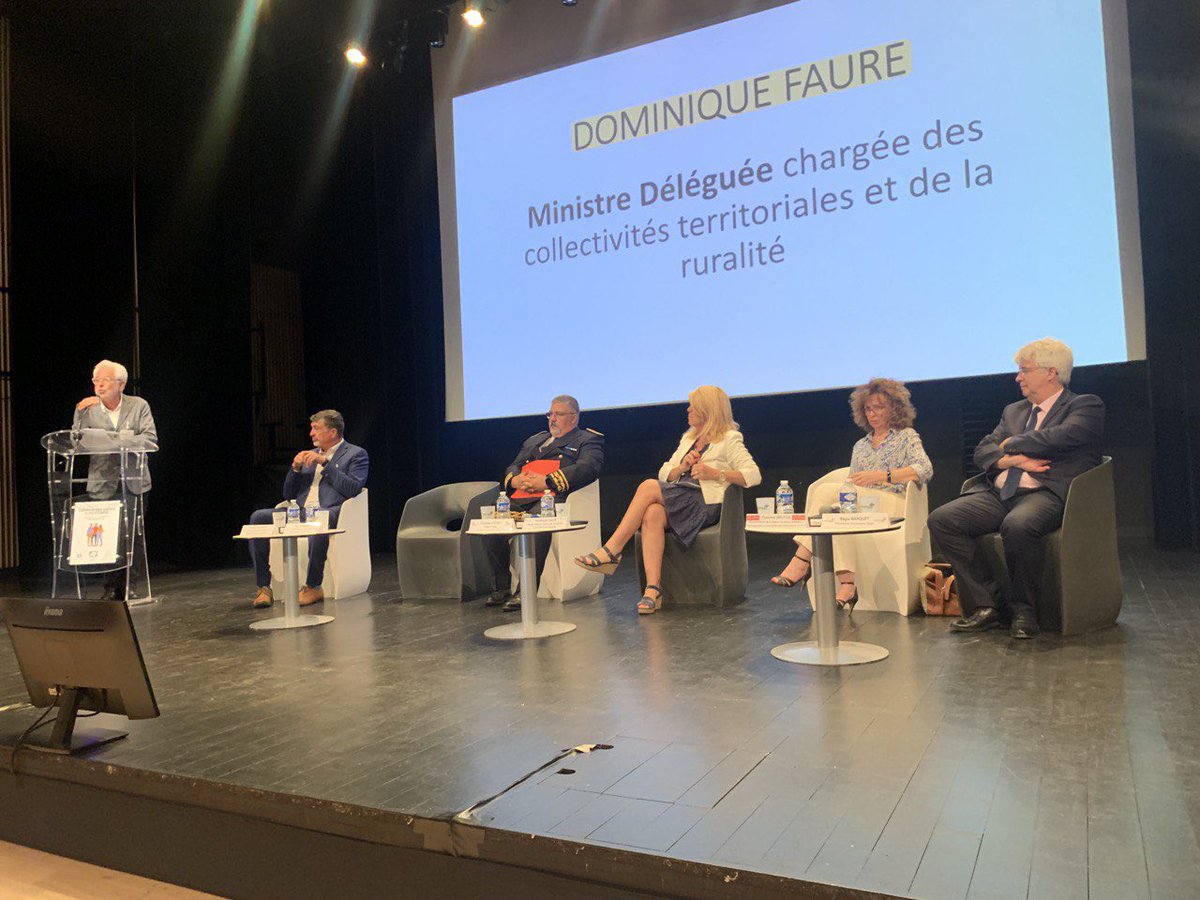 FaureDominique's tweet image. #Aude | J’ai pu à l’occasion du 1er campus des conseils de développement régionaux (#CODEV) renouveler ma reconnaissance pour leur action, les féliciter et leur redire ma confiance dans leur capacité à se déployer dans tous les EPCI de plus de 50 000 habitants.