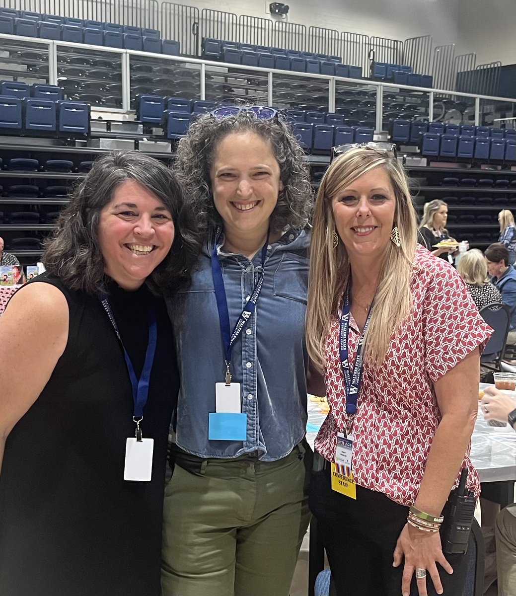 A magical day of learning about best practices in literacy. I am proud &amp; grateful for my friend @Mercerm3 who helped organize the <a href="/WaltersState/">Walters State</a> Literacy Conference

<a href="/docspeaks/">Dr. Adolph Doc Brown|Psychologist + Thought Leader</a> <a href="/RacheGabriel/">Dr. Rachael Gabriel</a> <a href="/sbotzakis/">Stergios Botzakis</a> <a href="/GreenevilleCity/">GCS</a> 

#ETNLIT23 💚 #HawksSoar #BetterTogether
