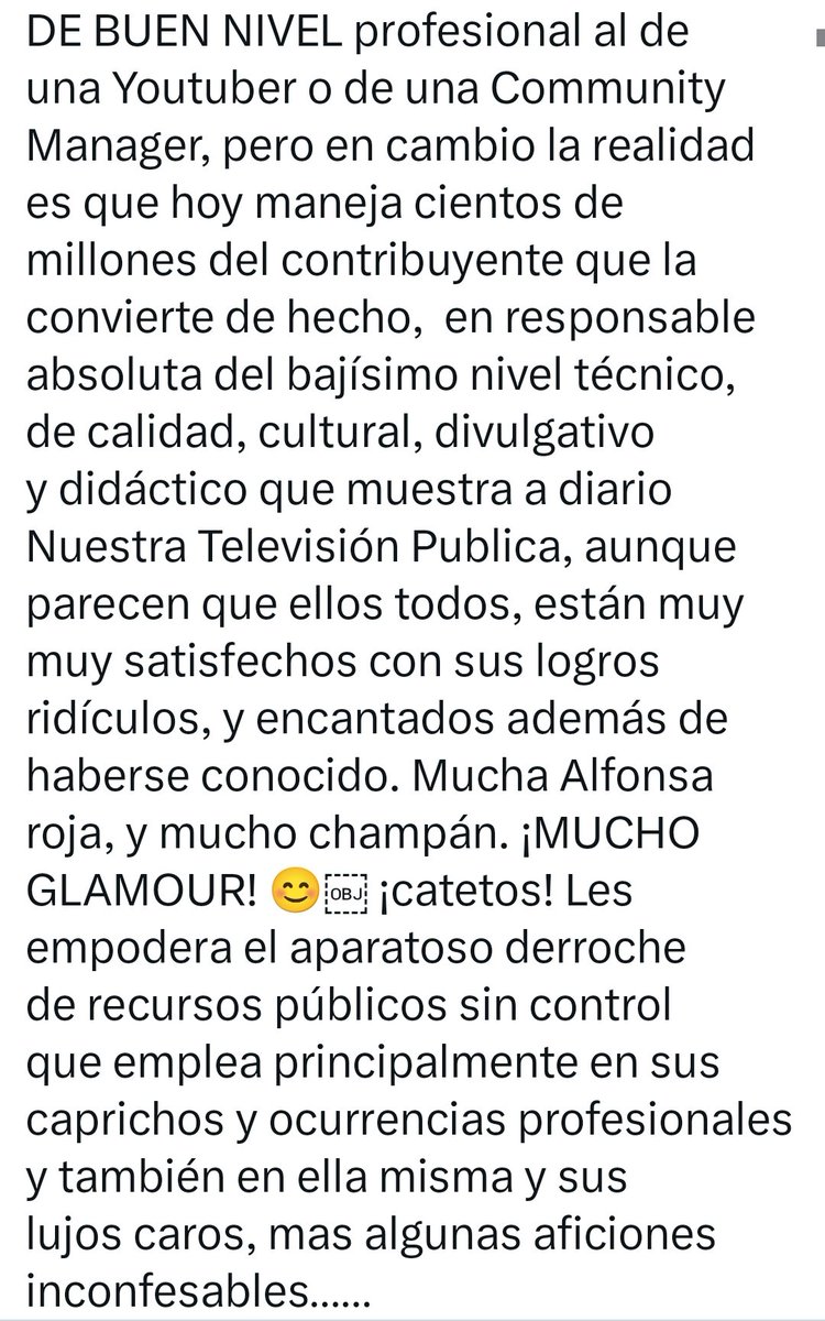 _ElObservador_'s tweet photo. #OJO

El histórico y querellable productor antequerano #JuanLebrón le corta un salvaje traje a #IsabelCabrera @Mencarisa_, directora adjunta de @canalsur adosada al jefe @Juandemellado (que también pilla rasca) por el superman del @ppandaluz @eliasbendodo... ¡Alucinante!
. https://t.co/aYfT9NxMtN