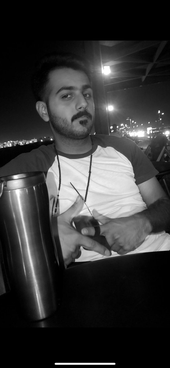 a7medalba's tweet photo. لا عزيز ينسى ولو مر على وفاته الف سنة 
اللهم ارحم امواتنا العالقين بقلوبنا رحمة تؤنس بها وحشتهم وترفع بها درجتهم يارب… ❤️ https://t.co/Cd6BzwKXjz