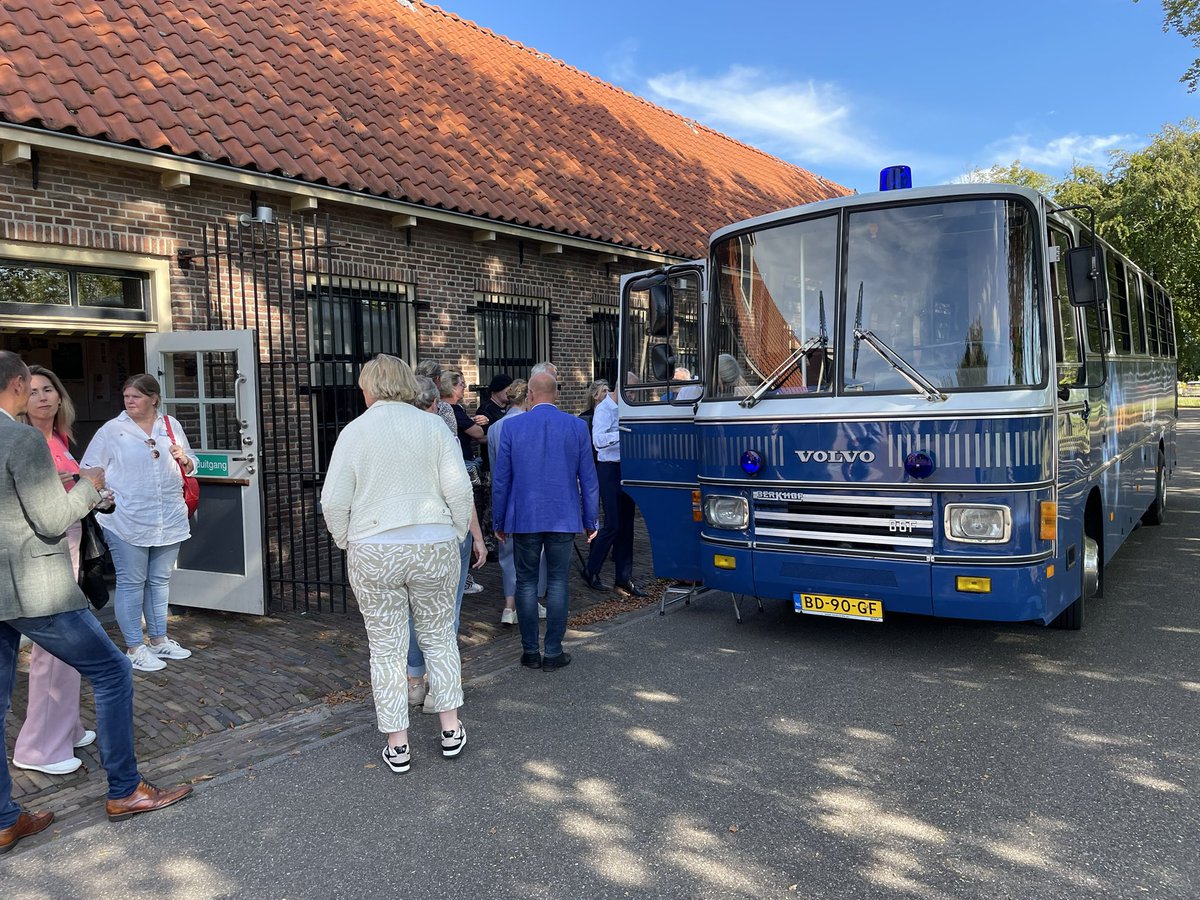 Vandaag onze ledenvergadering en jaarcongres in Veenhuizen. Mooi programma rondom bestaanszekerheid met excursies en bijdragen van o.a schrijfster Suzanna Jansen, <a href="/Aleid_Brouwer/">Aleid Brouwer</a> en Gert-Jan Bakker van <a href="/VNGemeenten/">VNG</a>.