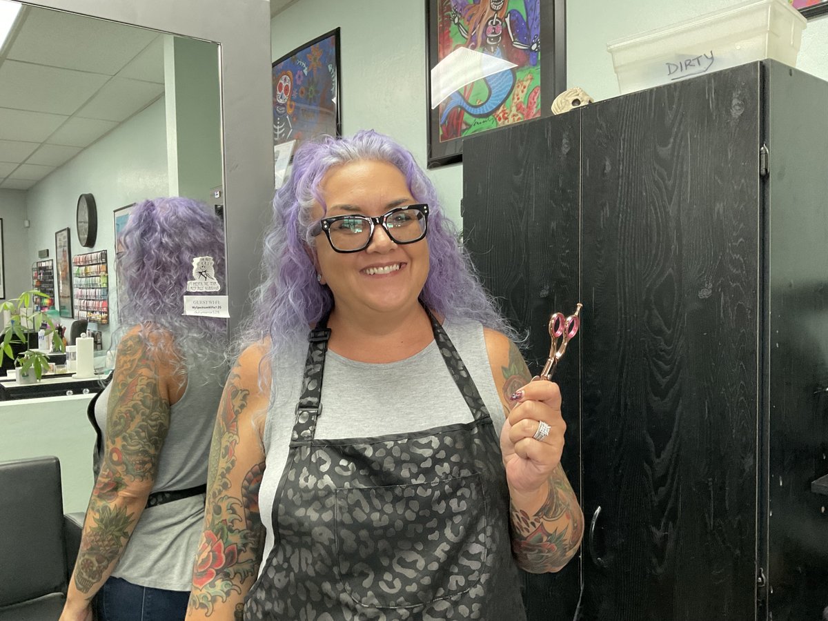 the_watch_kat's tweet photo. Keri Polasik is a contributor for Wigs for Kids.  

“Being able to do a little bit of time, some classes, and be able to help her was a life-changing experience for me,” said Polasik.

Read the full story here! https://t.co/msGcaV2VRD https://t.co/uVOyxR6lKn