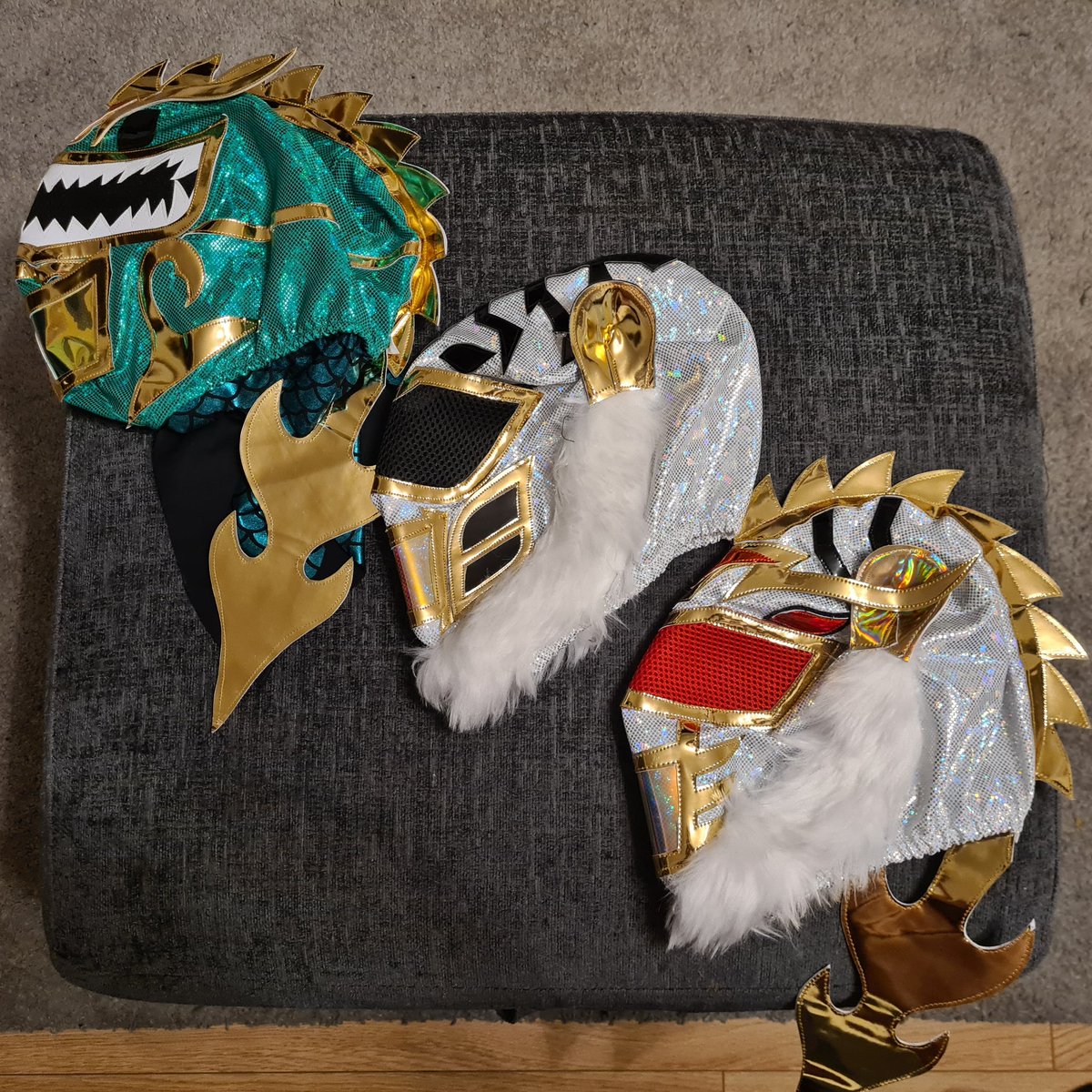 HazardF5's tweet photo. Received this as a surprise this week. Luchadore masks based on Power Ranger helmets, OG Green and White ranger and Lord Drakkon from Shattered Dimensions! Made by Pure Fandom on Facebook, based in Toronto, Canada. Huge thanks to Tom for these surprise gifts and the kind words 👍 https://t.co/QgFI8k0J8T