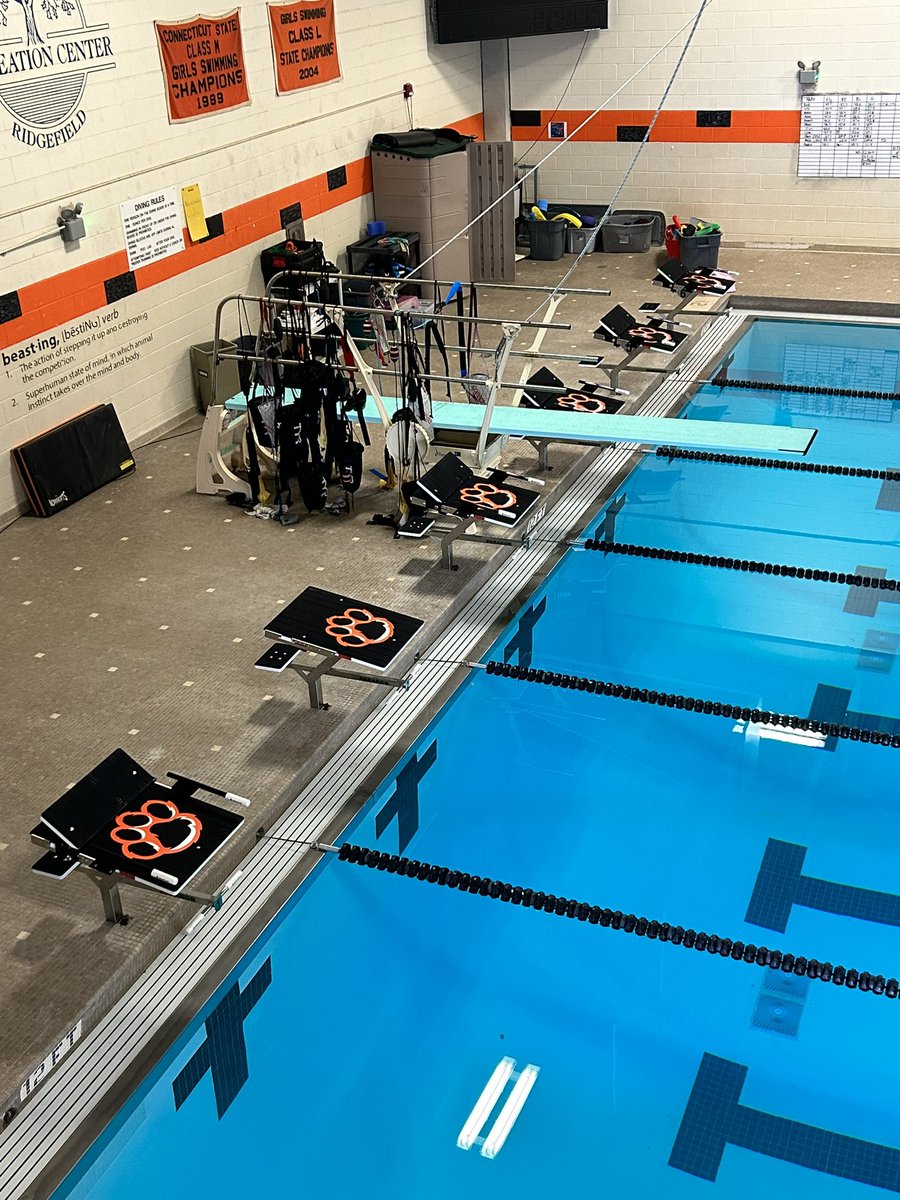 RHS_GSwive's tweet photo. Our pool just got a whole lot coooooler ๐ #newblocks #DefendandConquer https://t.co/JeiUzGwHl5