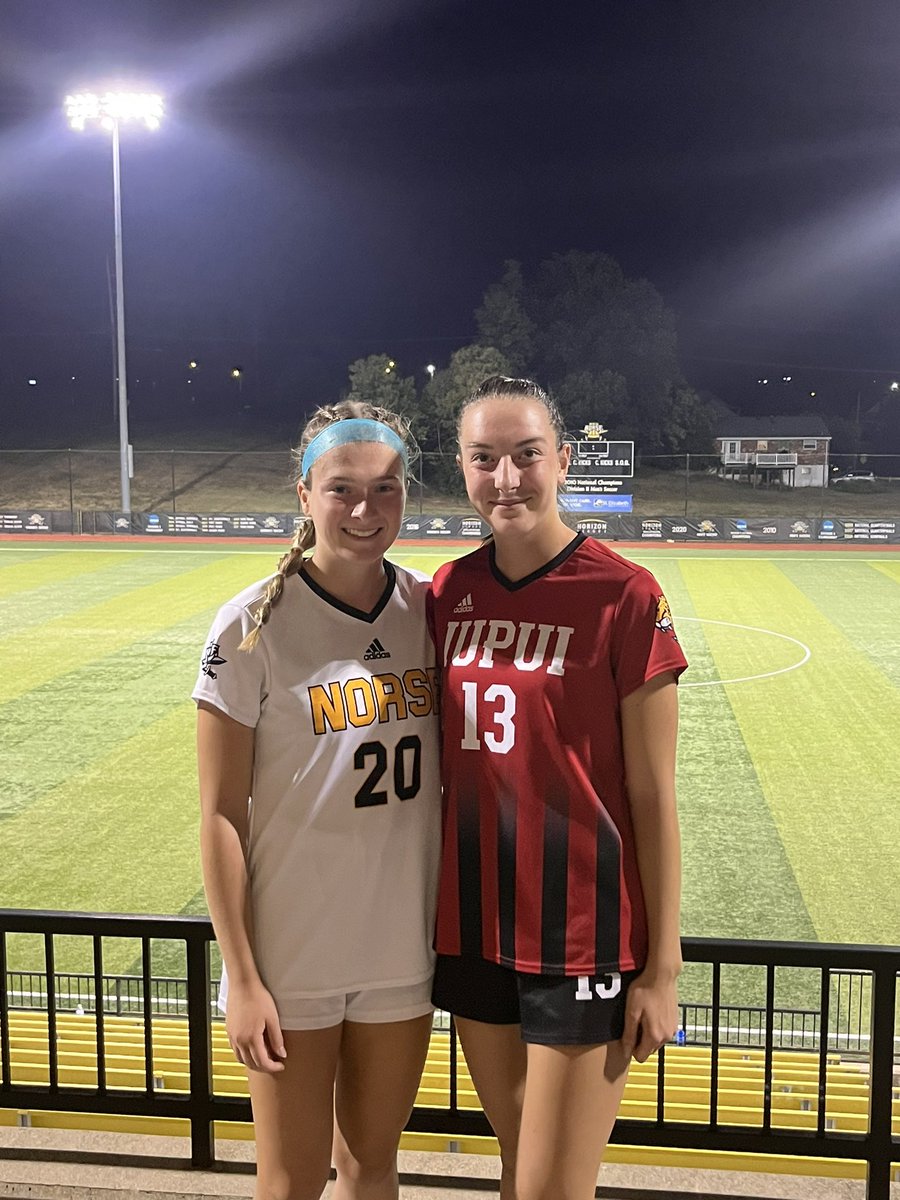 Coachguns's tweet photo. Checkout these two WAOS STUDS that recently played to a draw in their freshman D-1 college careers ✨
~
Keep up the great work ladies!! 🫶💪
~
#waos @andersonkylie20 @averybangert @OHS_Tigers @BCzuppon @TigerJournalism https://t.co/mlWdCcT1vl