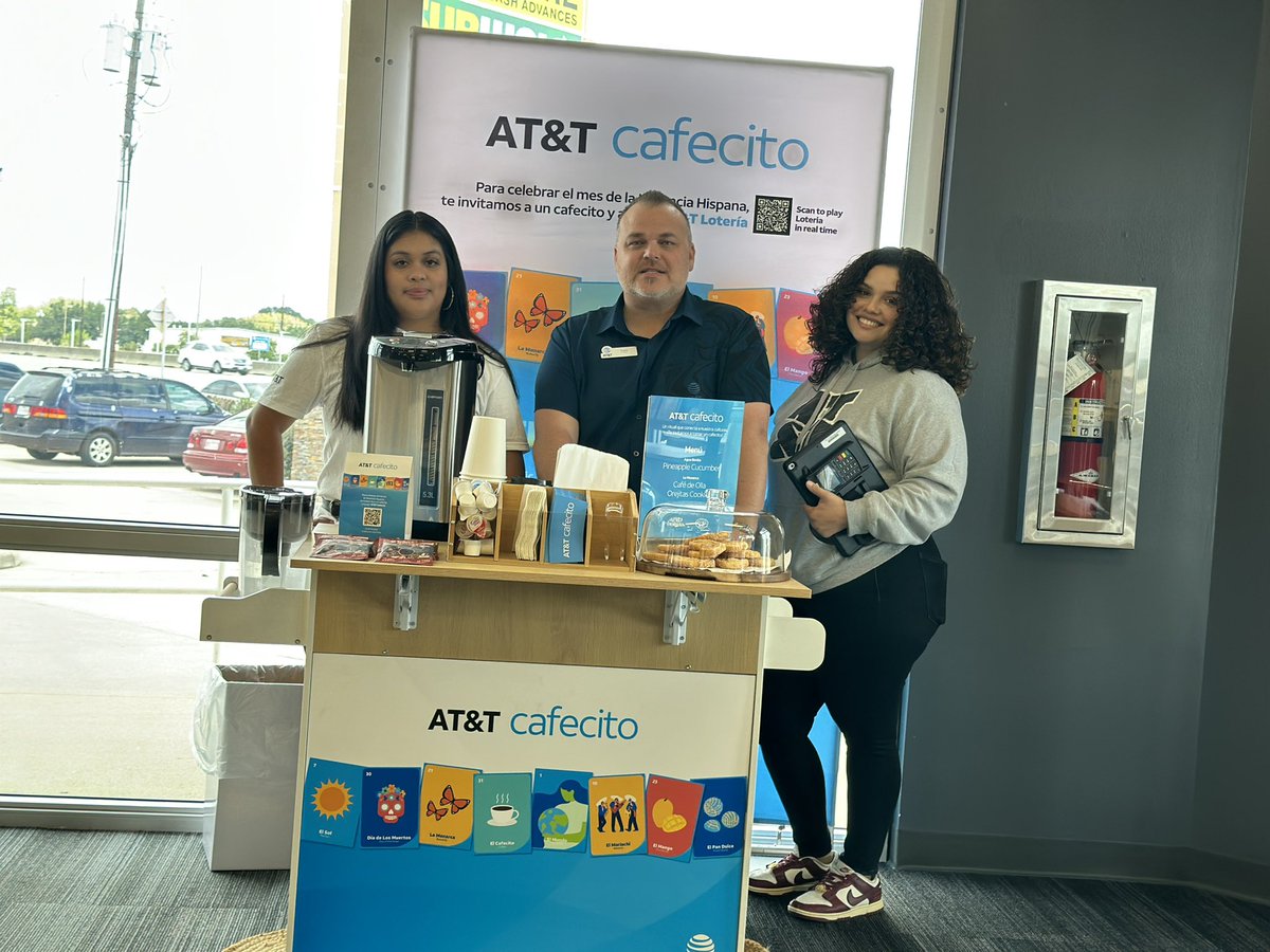 @STXspeaks Celebrating #HHM2023 with AT&T Cafecito ☕️ on this fine iPhone 15 preorder day!