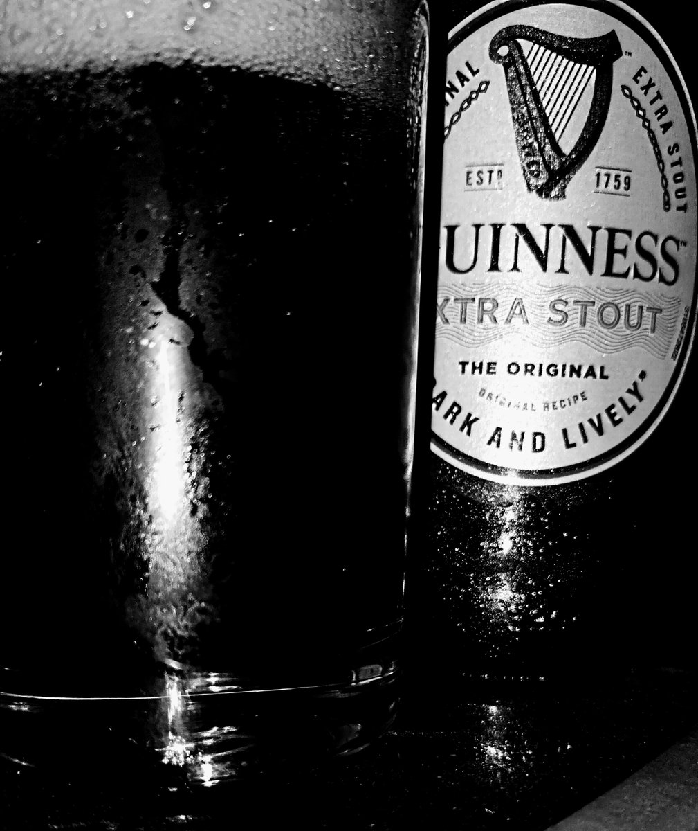 FornalPavel's tweet photo. Hezký večer TW
#ItsGuinnessTime🍀 https://t.co/dUYh2PI1PH