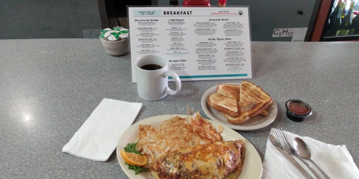 realTomKonopka's tweet photo. 11:30am. A slow walk around #Lowell, and breakfast at the #BisbeeBreakfastClub. Dropped by the #ShadyDell to see the stage and seating etc. It's gonna be great my friends. CHEERS! @BillyWayneDavis @andyandrist @kristinelevine @carl_mann @DougStanhope and Company! https://t.co/72mmUlFa0D