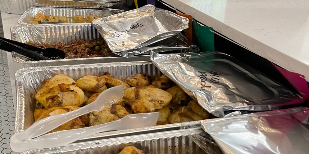daltonagency's tweet photo. We kicked off Hispanic Heritage Month with a great session from Millie Carrasquillo, a Hispanic marketing expert, and some amazing Cuban and Peruvian food. https://t.co/pPOWEKRHvU