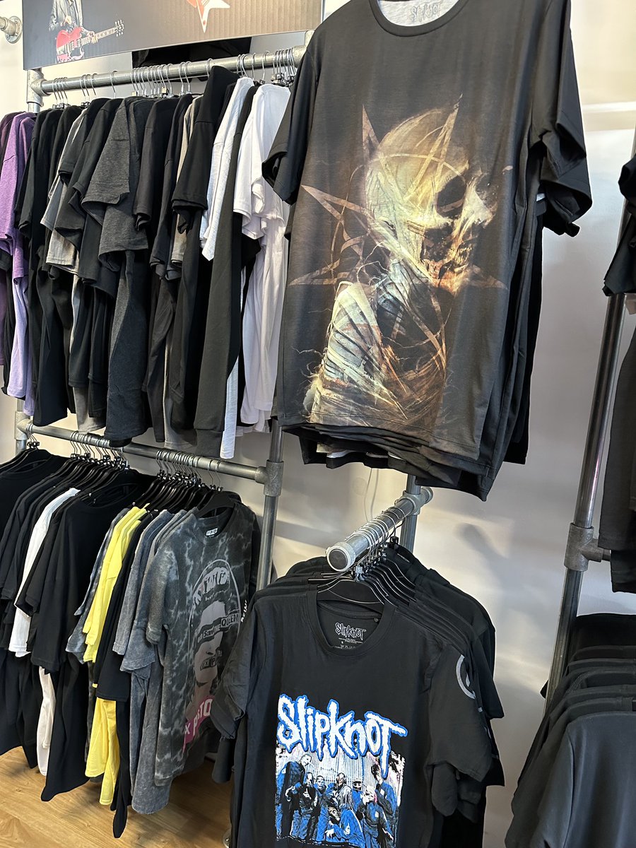 RocktPooleMerch's tweet photo. From AC/DC to ZZ Top and everything in between from the 1950's to the 2020's in all musical genres come check us out at 58 High St Poole or online at https://t.co/lllJNiQCxz
#BandMerch #RockMerch #Rock #Metal #Punk #Ska #Reggee #PooleHighStreet #RockShirts #Alternative https://t.co/nXKqoF3o20