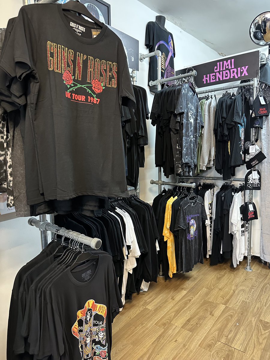 RocktPooleMerch's tweet photo. From AC/DC to ZZ Top and everything in between from the 1950's to the 2020's in all musical genres come check us out at 58 High St Poole or online at https://t.co/lllJNiQCxz
#BandMerch #RockMerch #Rock #Metal #Punk #Ska #Reggee #PooleHighStreet #RockShirts #Alternative https://t.co/nXKqoF3o20