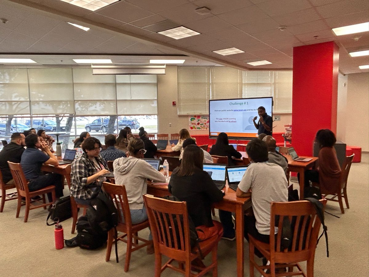 AISD_MSScience's tweet image. New Secondary Science Teachers are learning to navigate @JASONLearning curriculum to enhance LP's with career-focused content. @LewisTMoore3 @AISD7_12Science @DrFavy @SHINEAldine