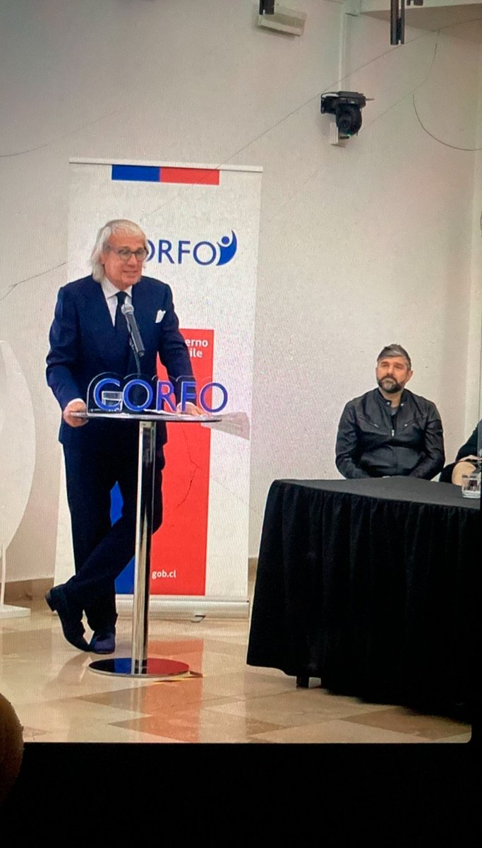 camitsantiago's tweet photo. El 14 de septiembre, en el Salón Rojo de @Corfo, se concretó una ocasión para conocer los programas de innovación, financiación y desarrollo sostenible para las empresas en Chile.

Un encuentro divulgativo para cimentar una sinergía entre Italia y Chile.
#CAMIT #corfo #italia https://t.co/4Pa7xTEzmY