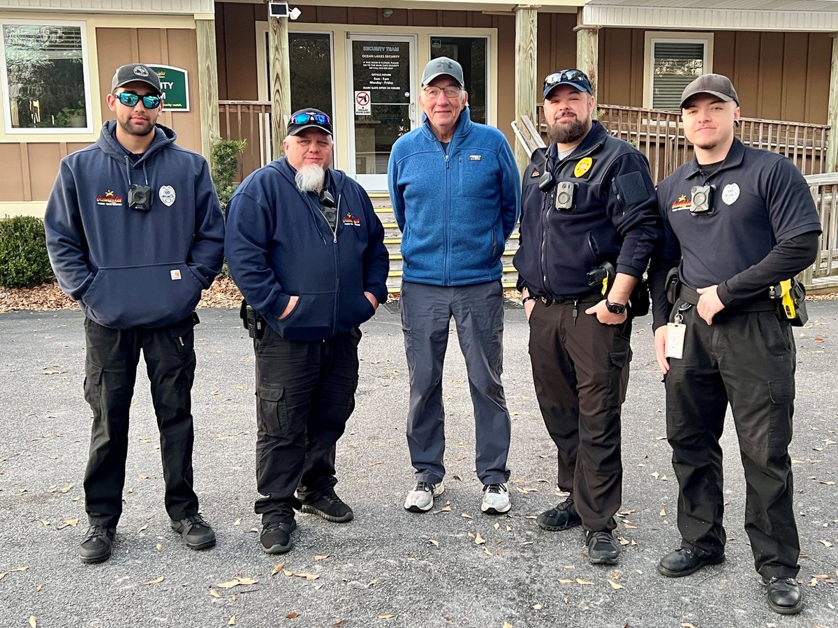 OceanLakes's tweet photo. A year ago today, a guest had a sudden cardiac arrest while staying with us. With the help of his son, a fellow camper and OL Security, many prayers were answered. A beautiful reunion took place this week when the guest came back to visit and celebrate the precious gift of life. https://t.co/41emjXvJ7h