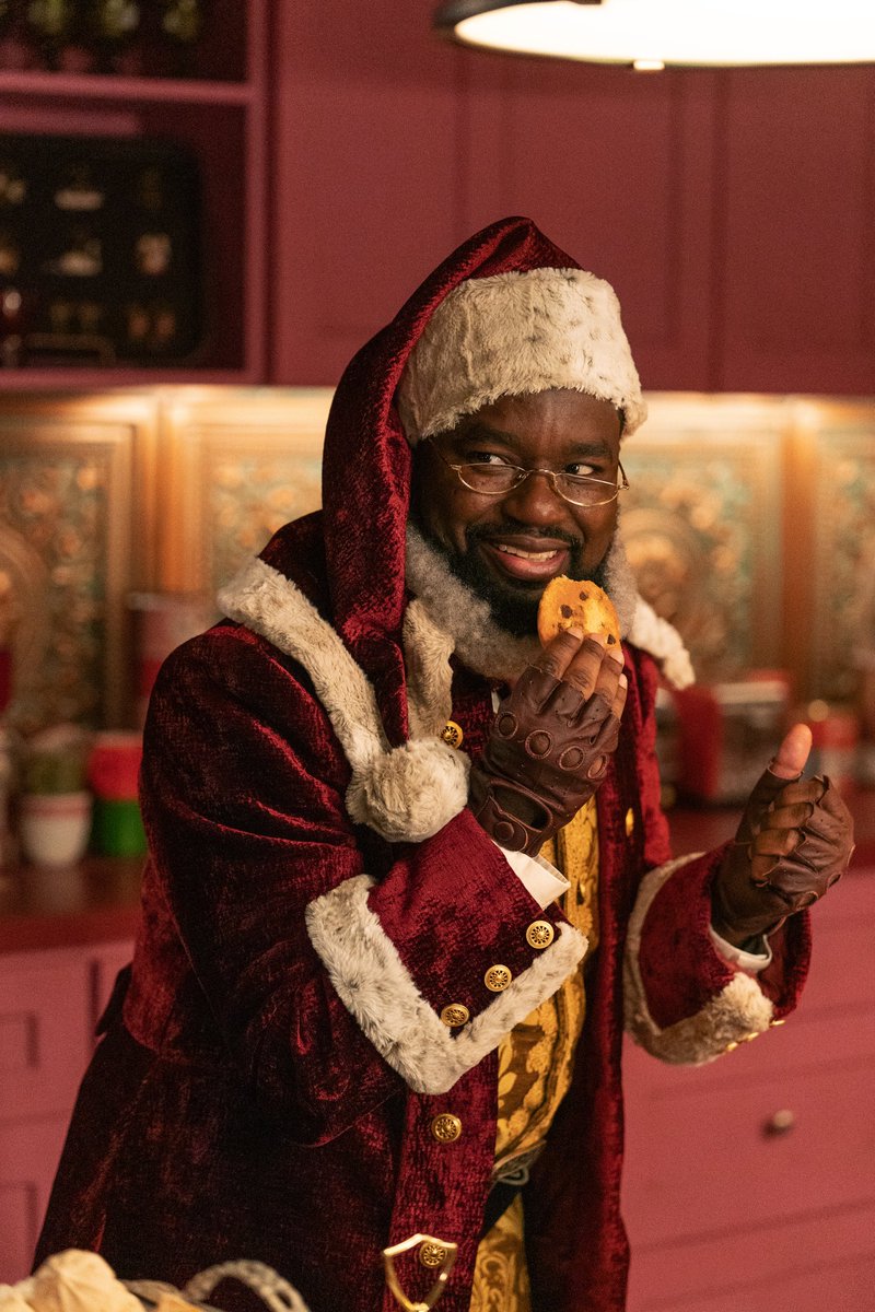 IDropstv's tweet photo. First-look images of the upcoming #DisneyPlus movie #DashingThroughTheSnow starring .@Ludacris  + .@LilRel4set set to release via streaming on November 17. 👀 https://t.co/W6k3nA77Xr