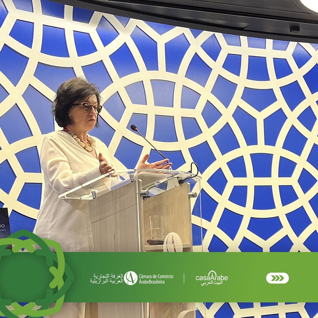 acasaarabe's tweet photo. Nesta quinta, 14 de setembro, foi realizado na CCAB o encontro A Língua Árabe e a Diplomacia Comercial e Consular Brasileira, apresentado pela diplomata na Embaixada do Brasil em Omã, Cláudia Assaf, com a participação da VP de Marketing da CCAB, Silvia Antibas. https://t.co/4kcUWd36Ma