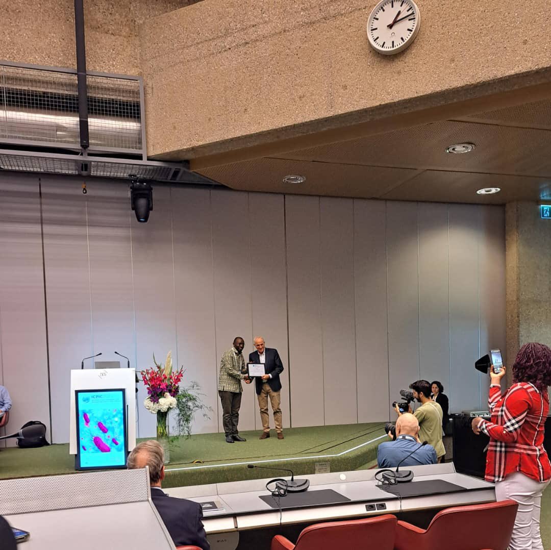 MinofHealthUG's tweet image. #Uganda was recognized as the third best globally at the @ICPIC_meeting on "Community Perspectives regarding preparedness, response and Prevention of Ebola Virus Disease amidst the Covid-19 pandemic.” This study was submitted by Busitema University, Seed Global Health, ECSU et al