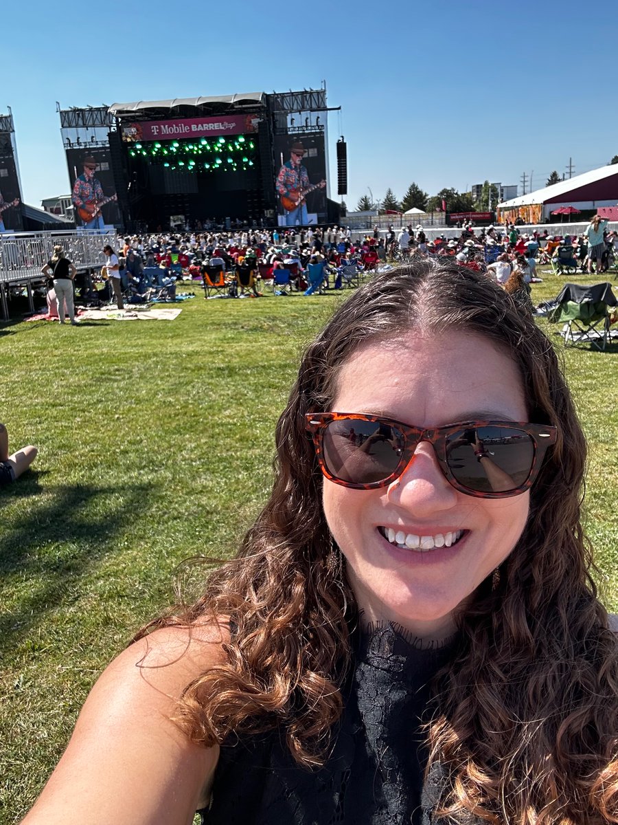 Kathryn Gregory tweet media