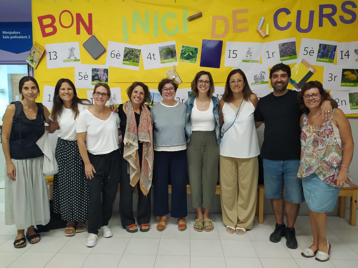 lid_barcelona's tweet photo. Liderar el canvi per millorar l'aprenentatge dels alumnes! Les comunitats de líders s'han reunit avui: molts éxits i moltes ganes de liderar! Programa LID @formacio_FECC  Gràcies a l'equip de facilitadors @subimontse @xevisalvador #lideratgeeducatiu https://t.co/BsqBEYD8q0