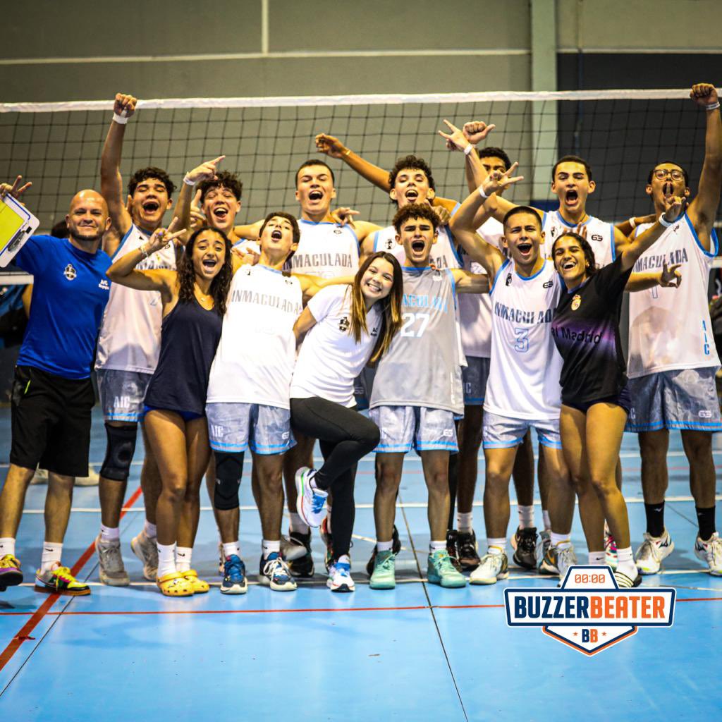 Buzzer Beater tweet media