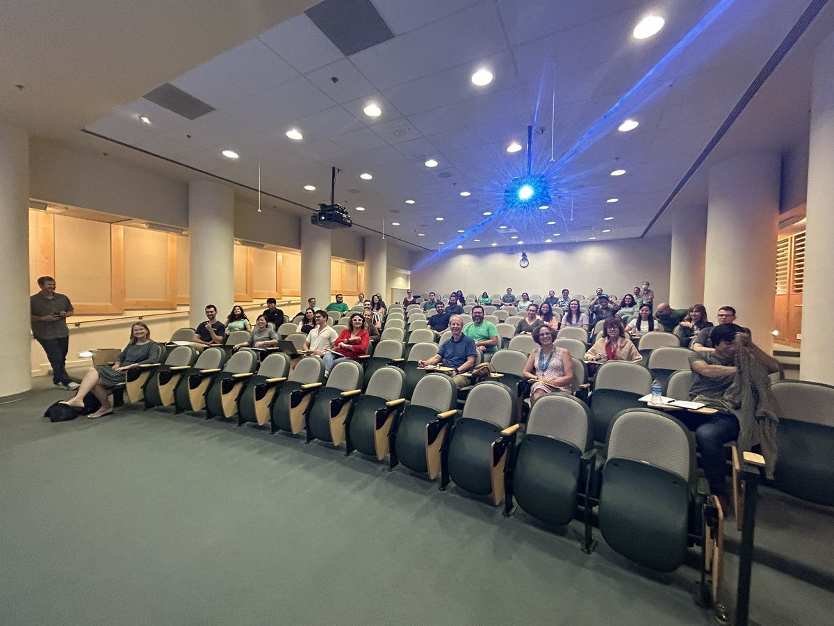 EricTWang's tweet photo. Today is International Myotonic Dystrophy Awareness Day! @UFNeuroGenetics, we were joined by @LehtinenLab - fascinating talk about choroid plexus, a brain tissue affected in myotonic dystrophy. Lab members are working hard and showing their support! @MyotonicStrong @UFHealth @UF https://t.co/ERRHTWrido