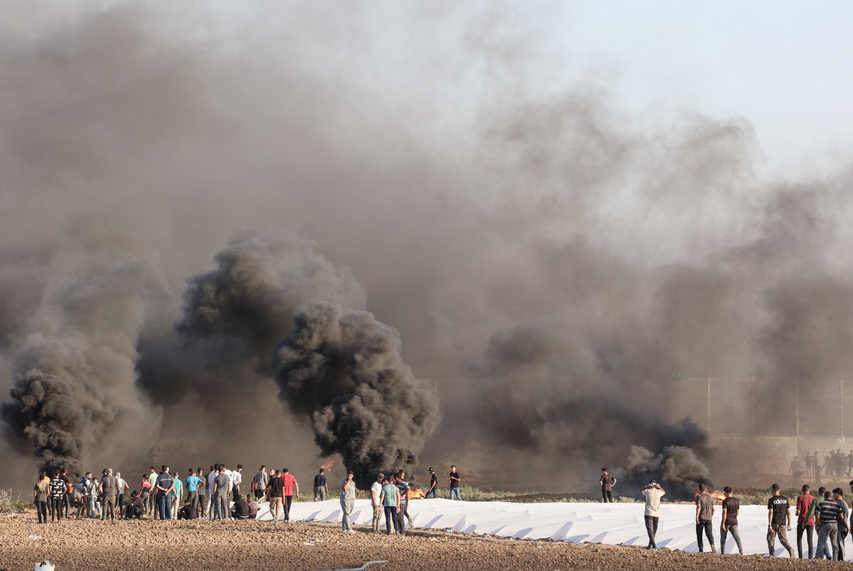 #Palestinians participate in a #protest and clash with #Israeli soldiers along the #Israel-#Gaza border on #september 15, 2023.
#MiddleEast #الهلال_الرياض  #photography #تصويري 
By <a href="/ahmedzakot/">Ahmed Zaqout (Zakot)</a>
