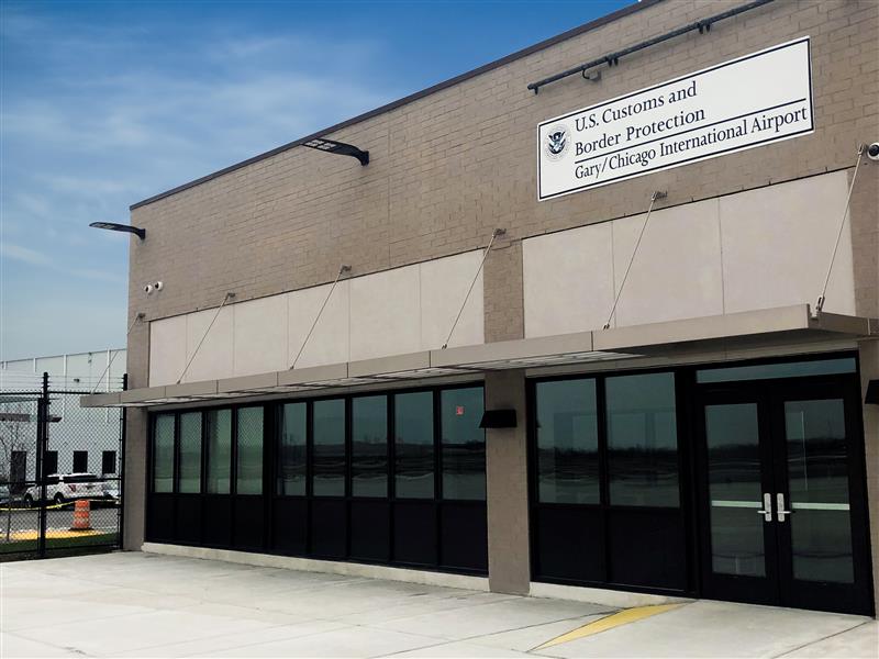 GaryChiAirport's tweet photo. #DYK we are home to a state-of-the-art U.S. Customs and Border Protection (CBP) facility? This allows regional air travelers with international travel options to and from #GCIA. #FlyGYY https://t.co/7MIB88Uuu4