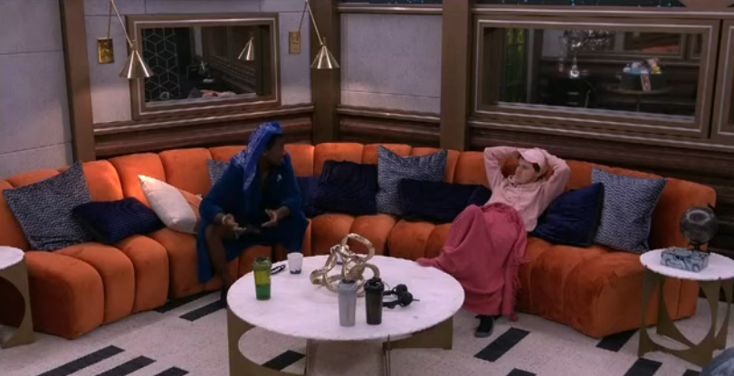 falkorebb's tweet photo. I feel like Jared's about to cast a spell on Cory.. looking like a Wizard. #bb25 https://t.co/33FBVr9pji