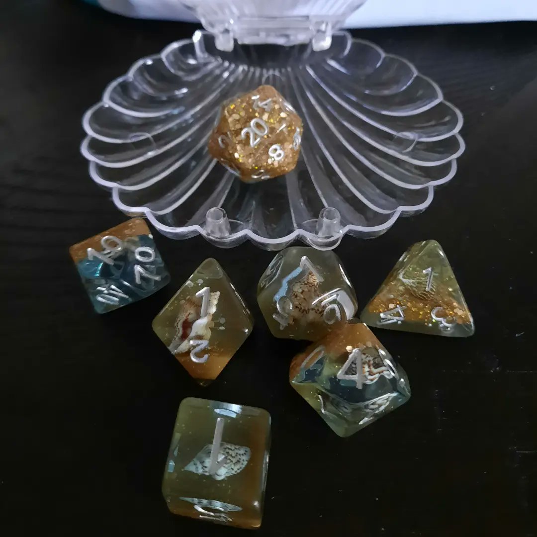 Thank you so much to <a href="/tabletoptownapp/">TabletopTown</a> for sending me this cute box of goodies! Their app is available for download with lots of games available on marketplace! Pathfinder being one of them. Play on your phone! <a href="/officialpaizo/">Official Paizo</a> 
#TTRPG #d20 #Pathfinder #DnD #paizo #unboxing